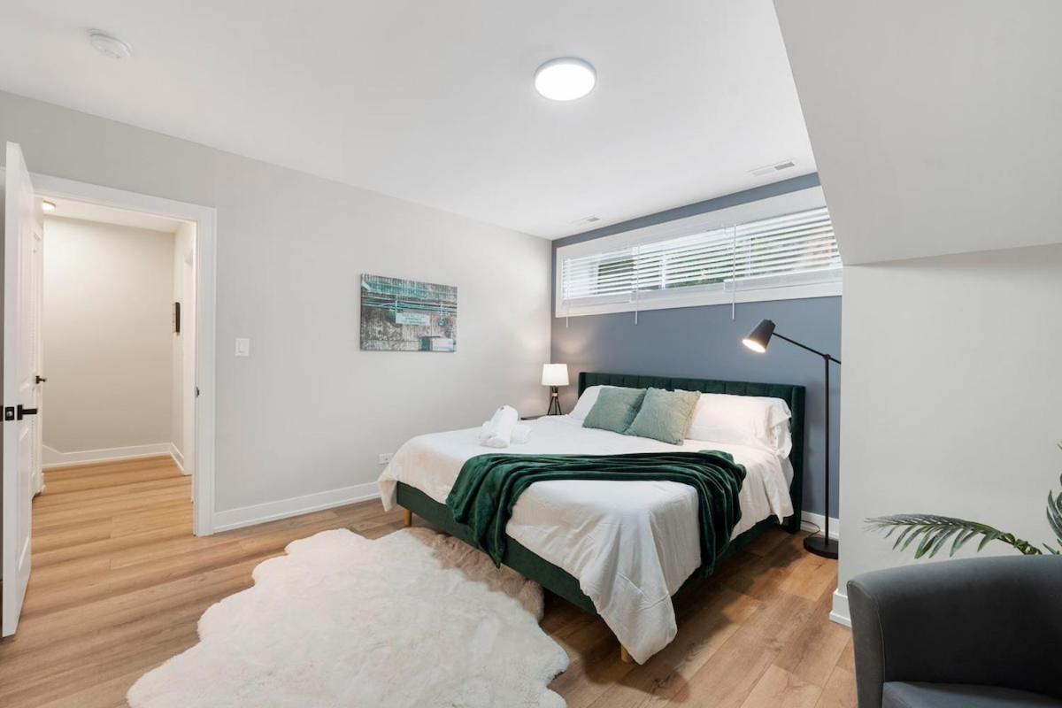 2 Bed & 3 Bath Chicago Condo Eksteriør billede